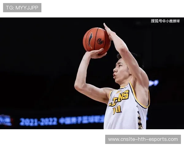 广东锋线高塔再现奇兵，2米05球员再砍22分迎新赛季挑战，广东边锋